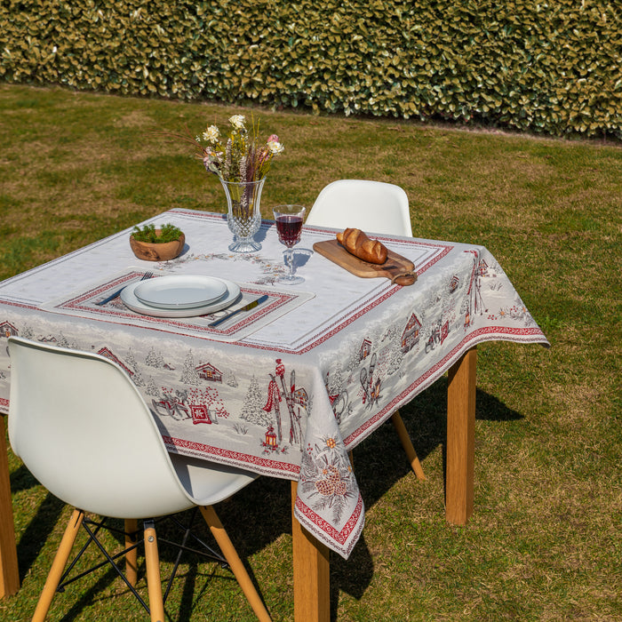 Nappe Chalet enneigé