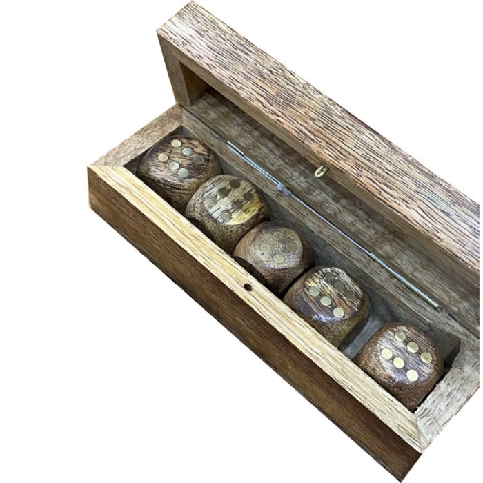 Jeu de dés en bois