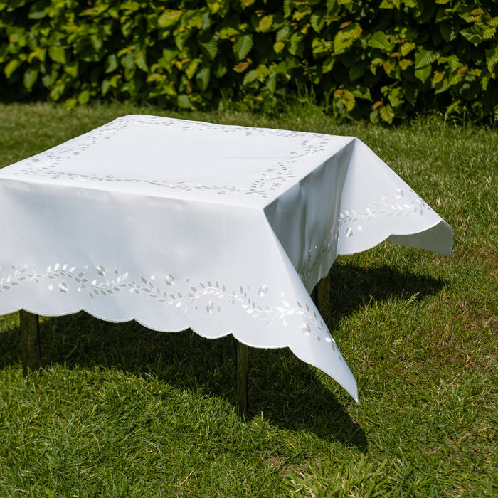 Nappe Fleurs blanches