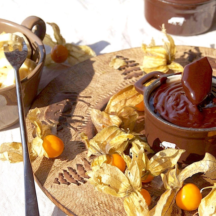 Sous-assiette ronde sculptée