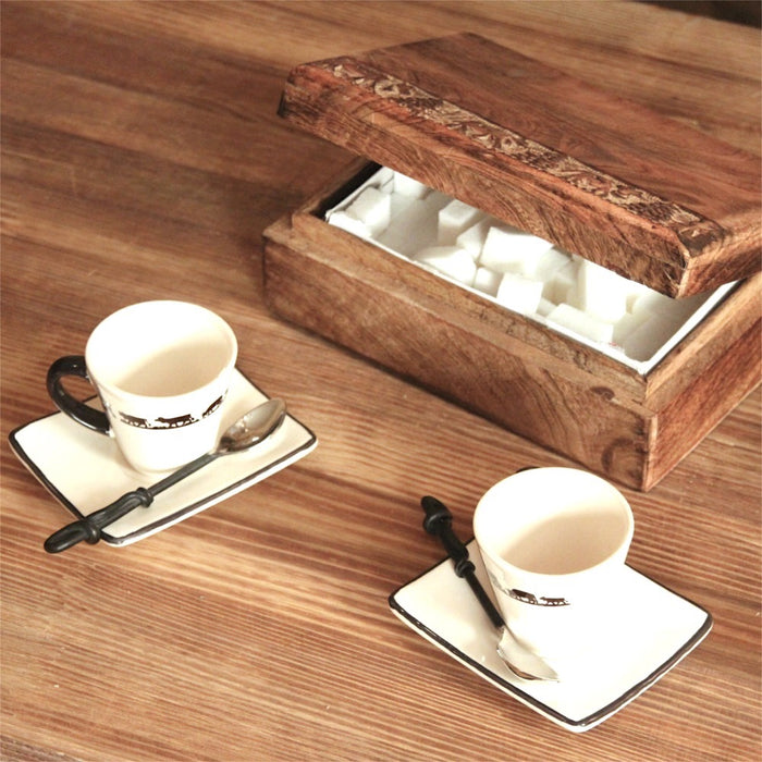 Boîte à sucre sculptée